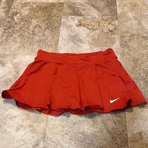 NWT Nike Women's Vibrant Red Skort | Sz M